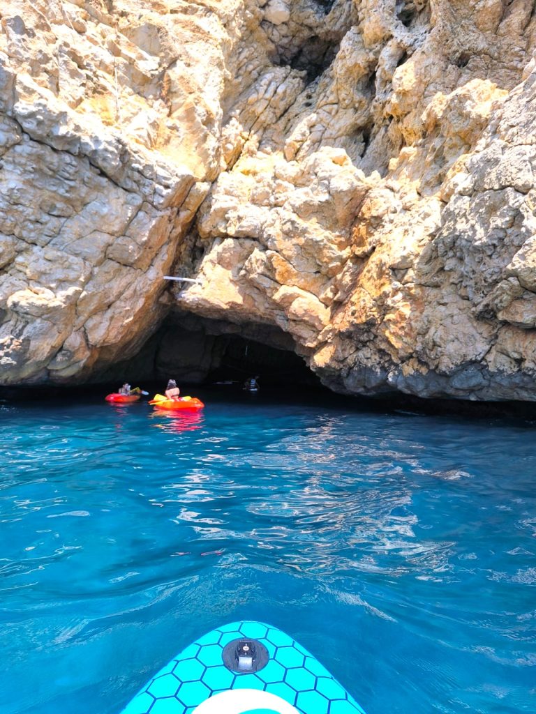 cueva cala moraig alicante