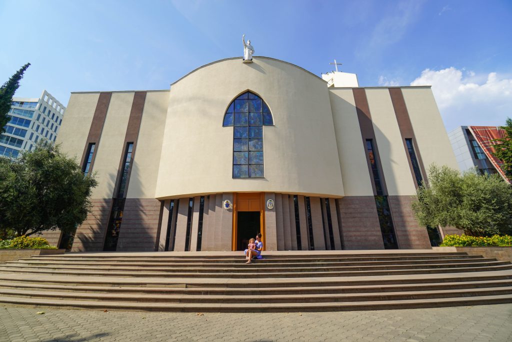 Catedral de San Pablo que ver y hacer en Tirana